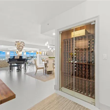 Utopia Condo Unit 202 - The Luxury Boutique Style-2